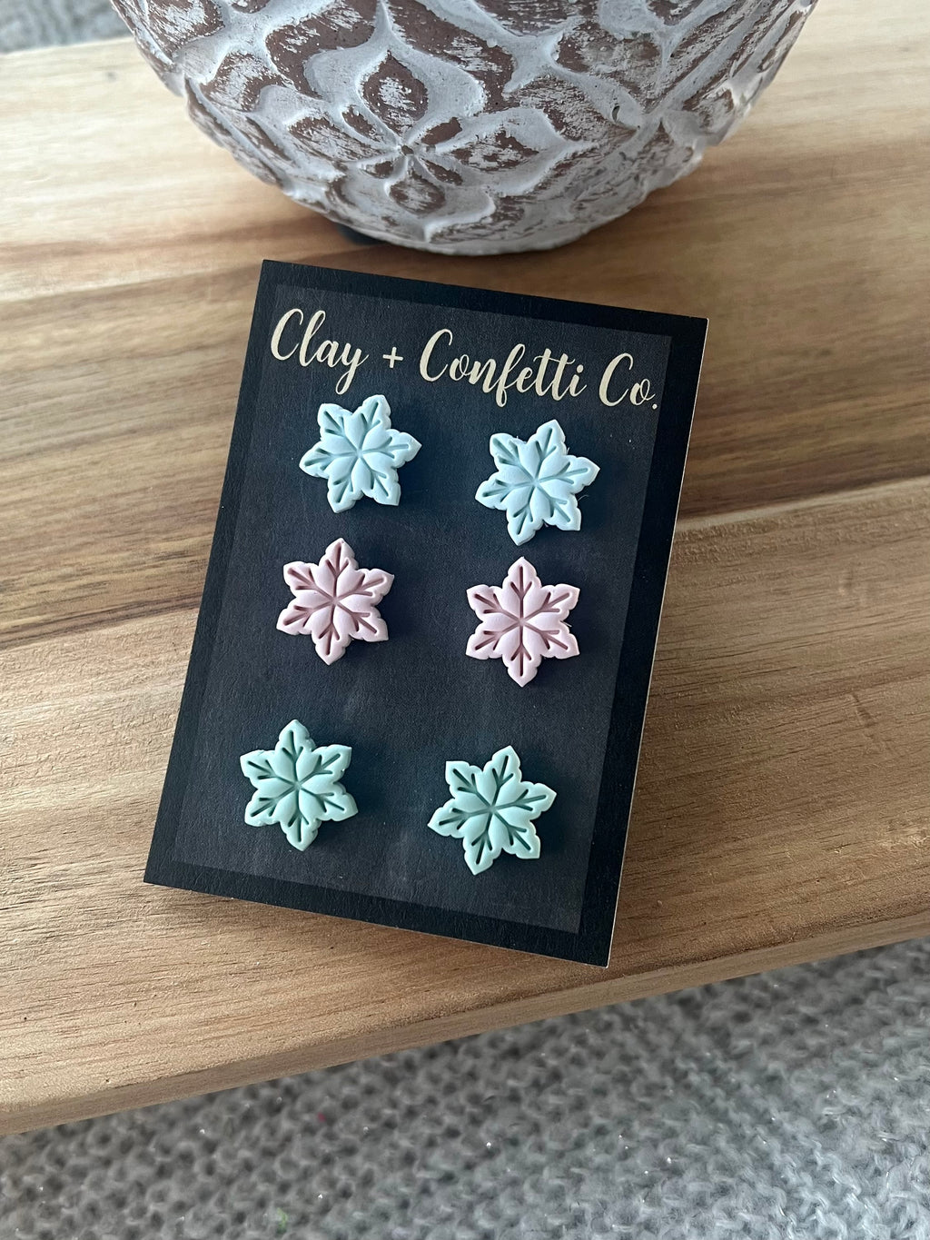 Pale snowflake pack