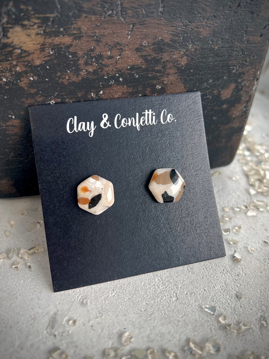 Hex stud neutral black brown