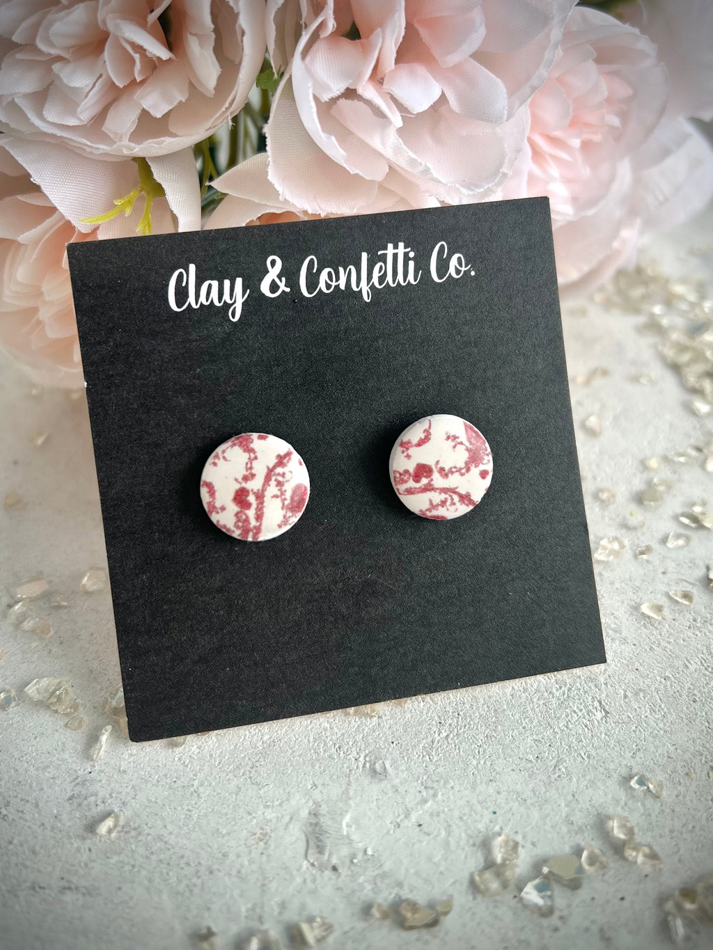 Red Lacey pattern circle stud