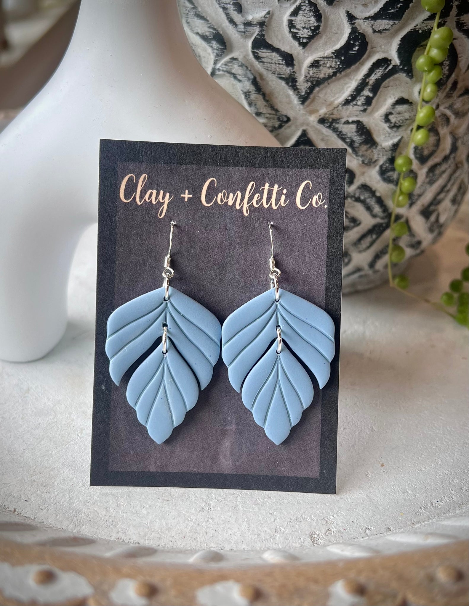May Rochelle dangle options