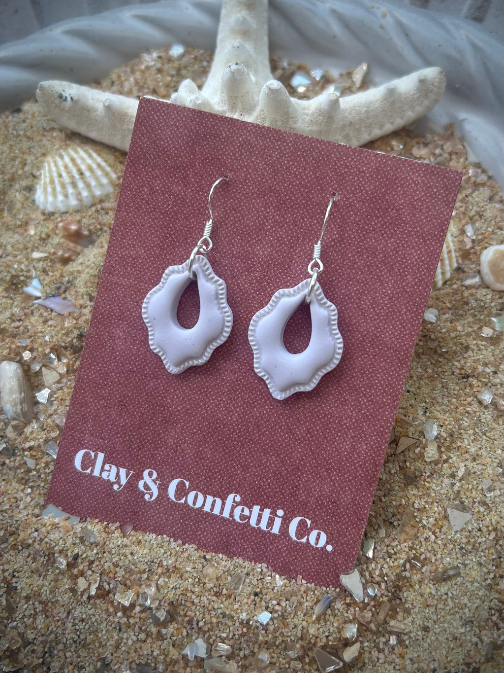 ribbed dainty tear dangle cream