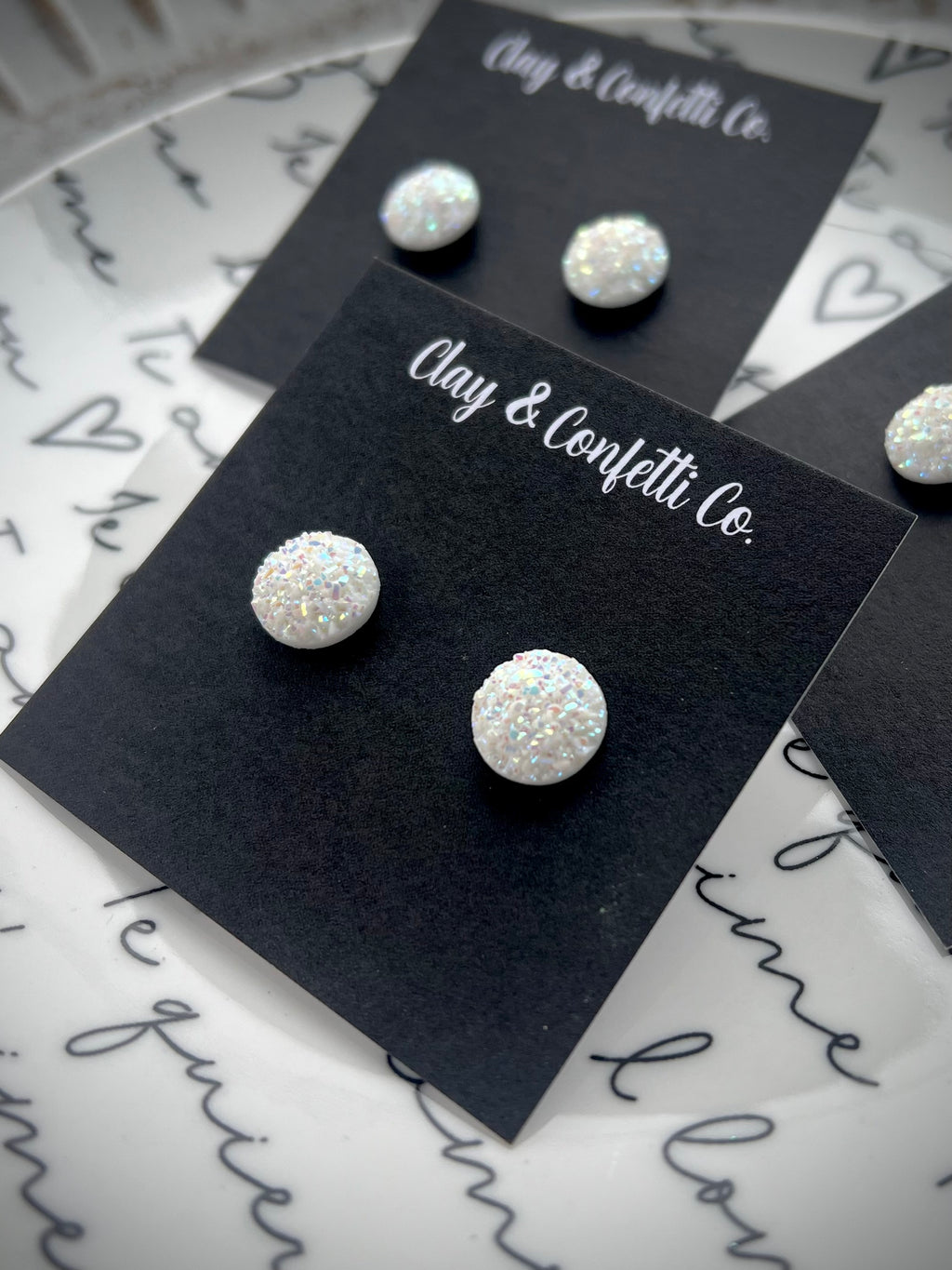 Glitter snow circle stud