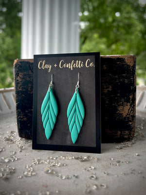 Slim feather dangle aqua