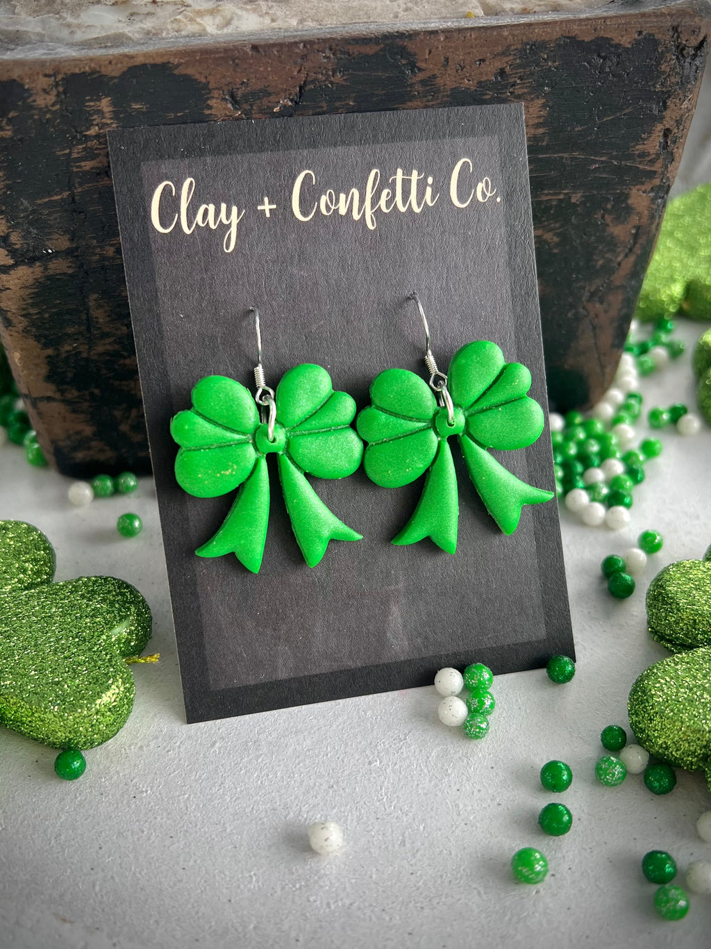 Shamrock Bow Vibrant Green