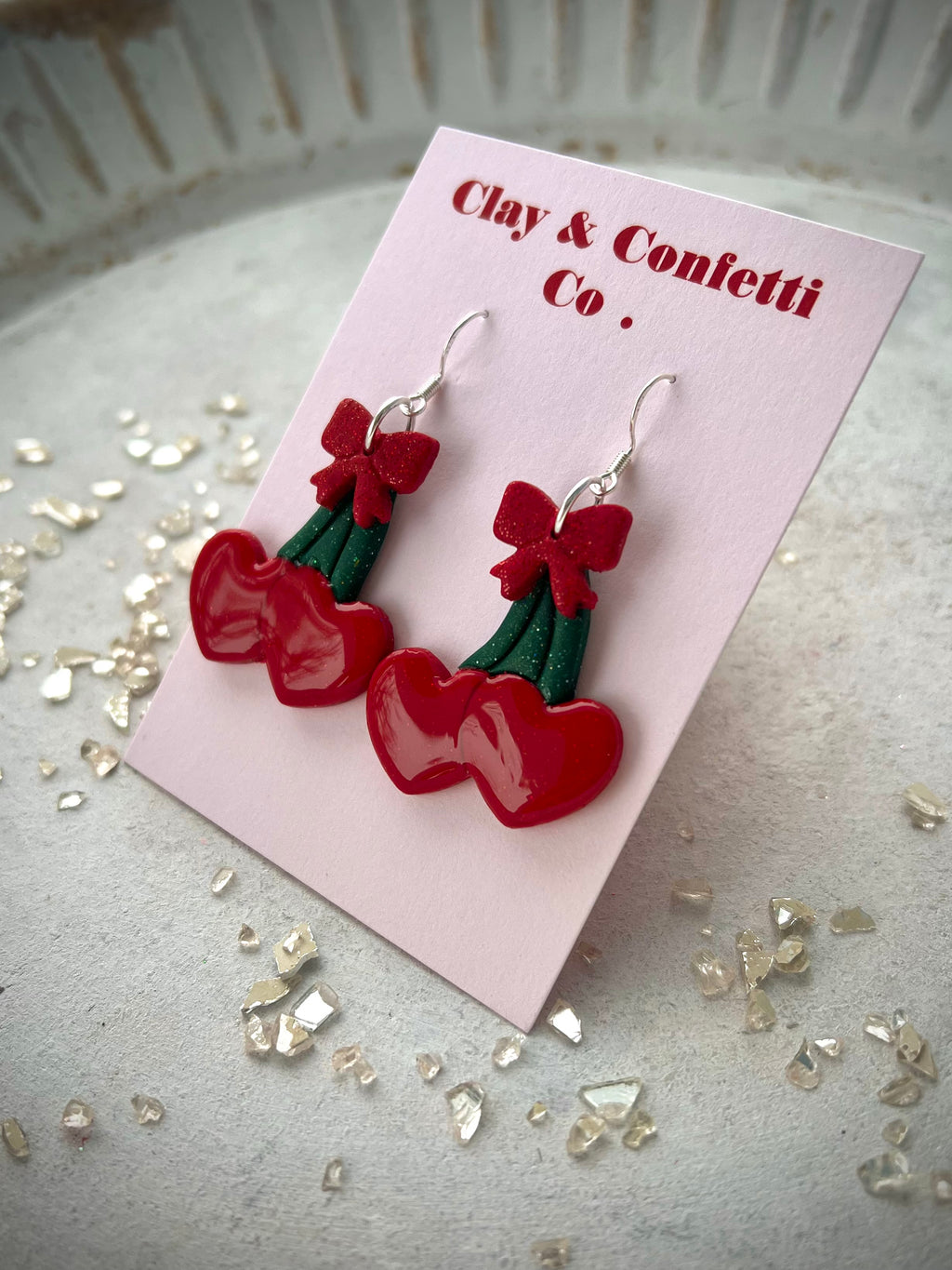 oooh la la bow Cherry