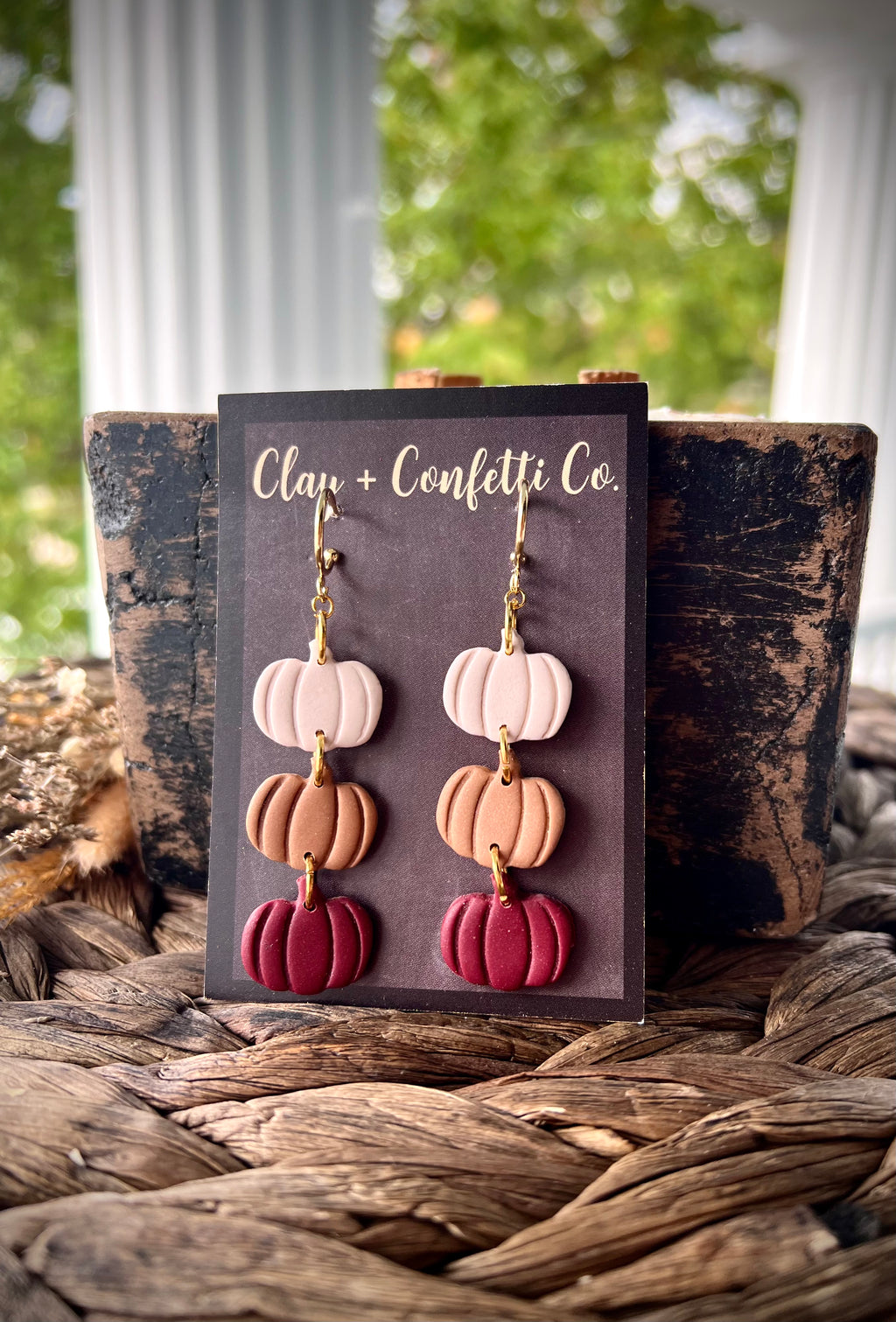 Triple harvest pumpkin dangle