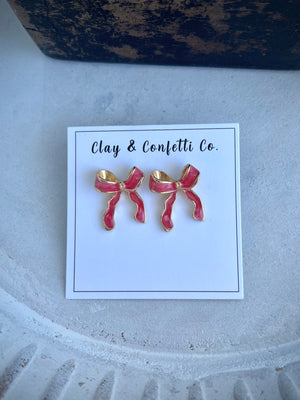 Pink wavy gold bow stud