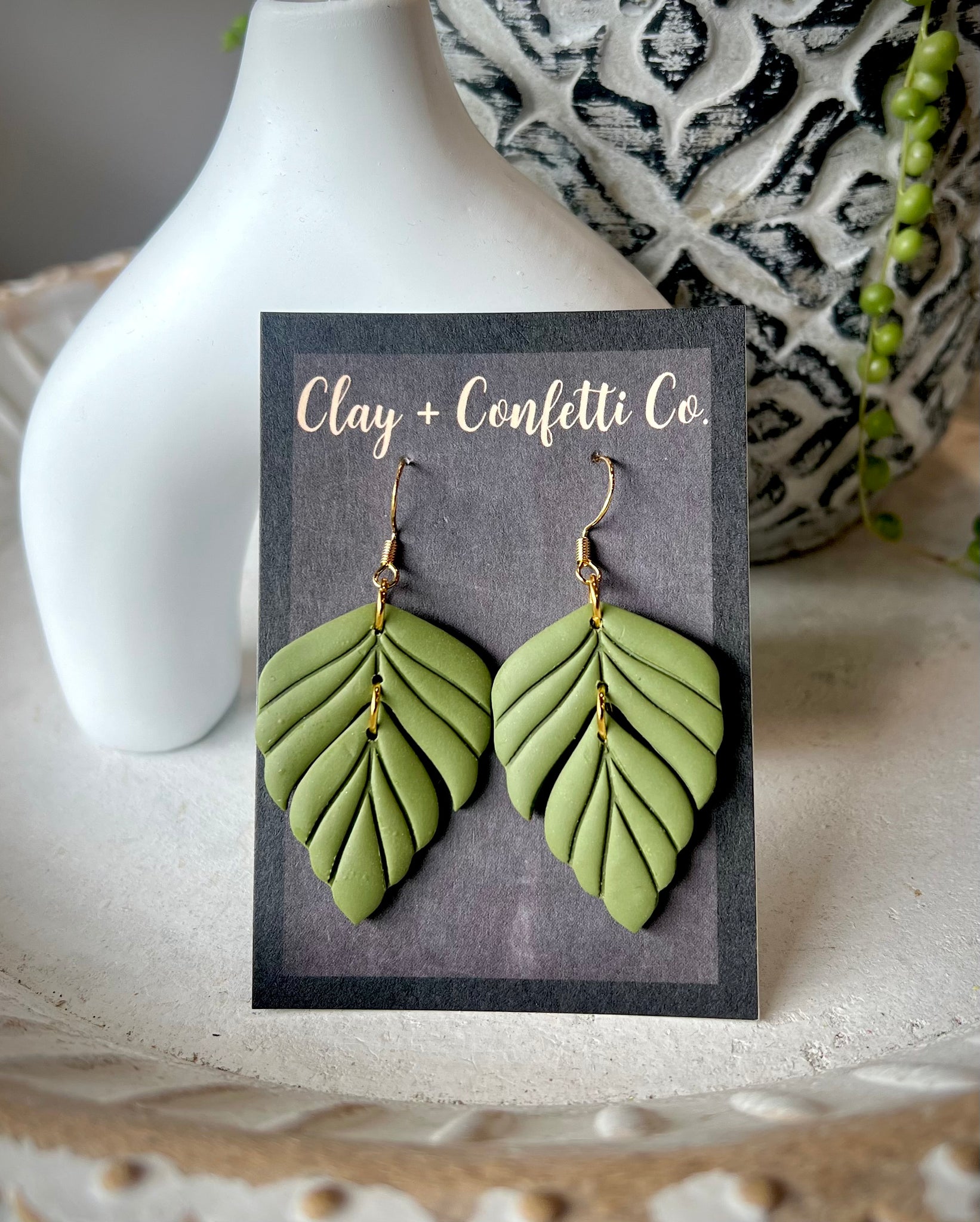 May Rochelle dangle options