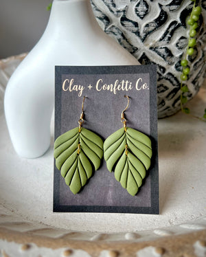 May Rochelle dangle options