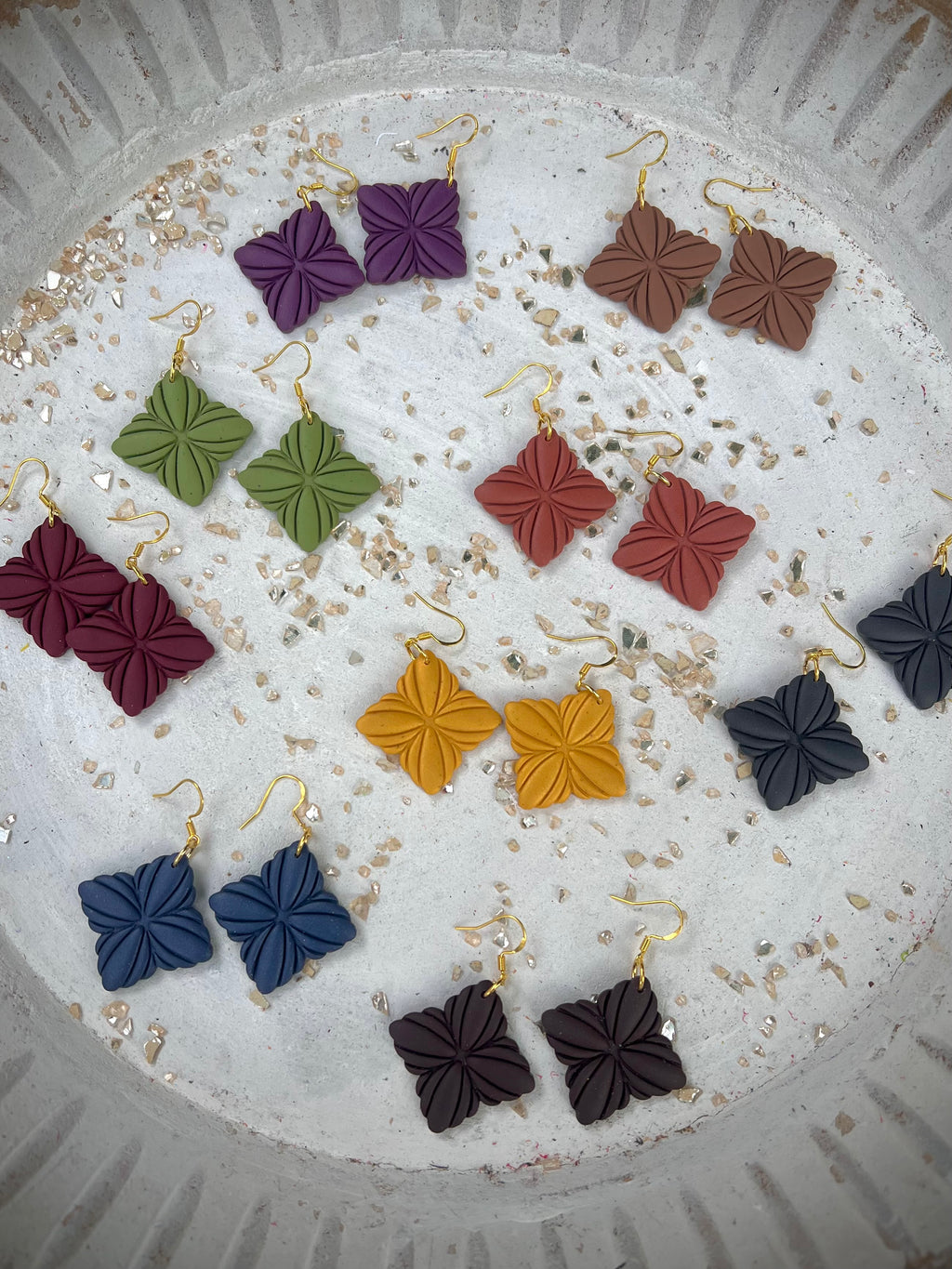 Charlie Dangle Fall Options