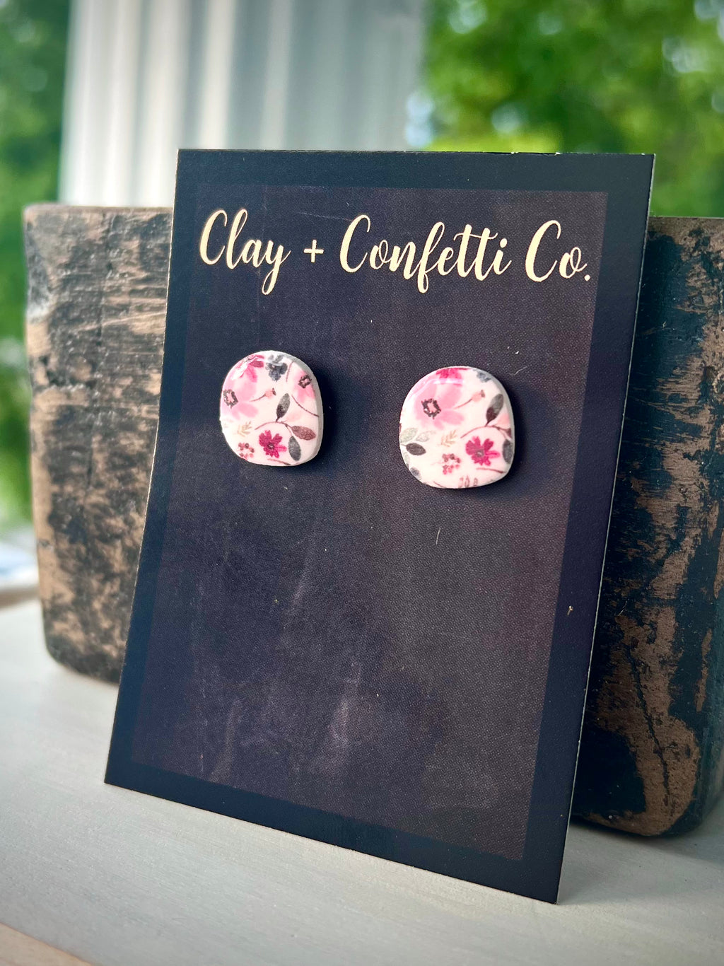 Bethany Floral organic stud