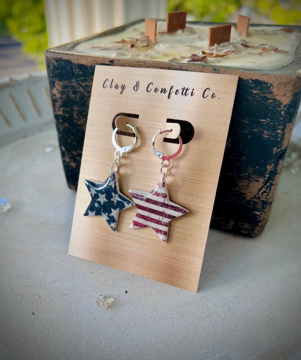 Faded glory star dangle on huggie