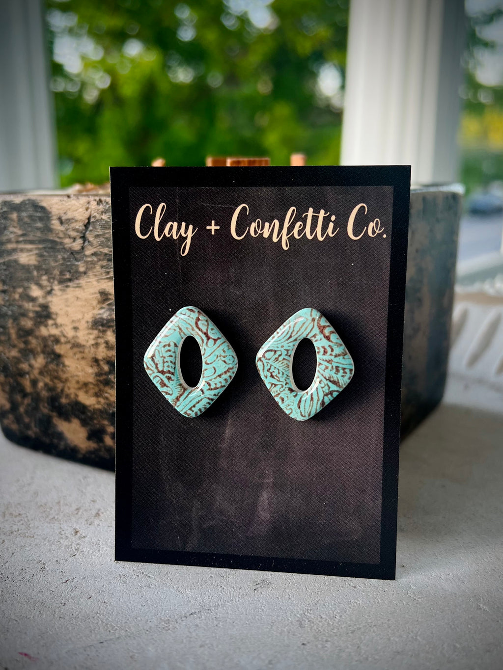 Tooled aqua leather oval center triangle stud