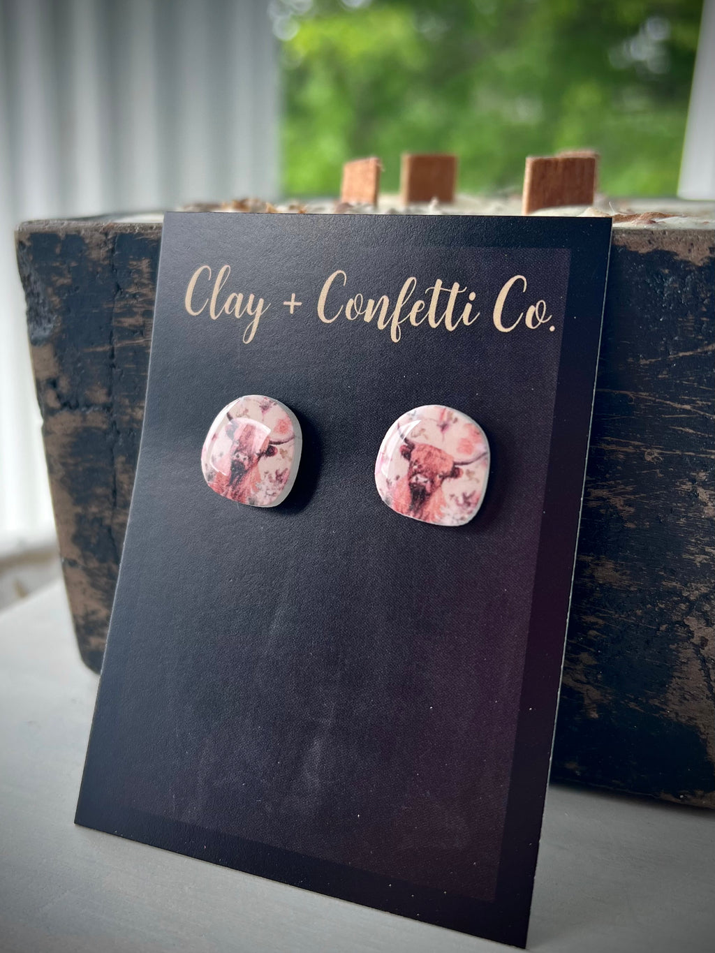 Highland cow organic stud