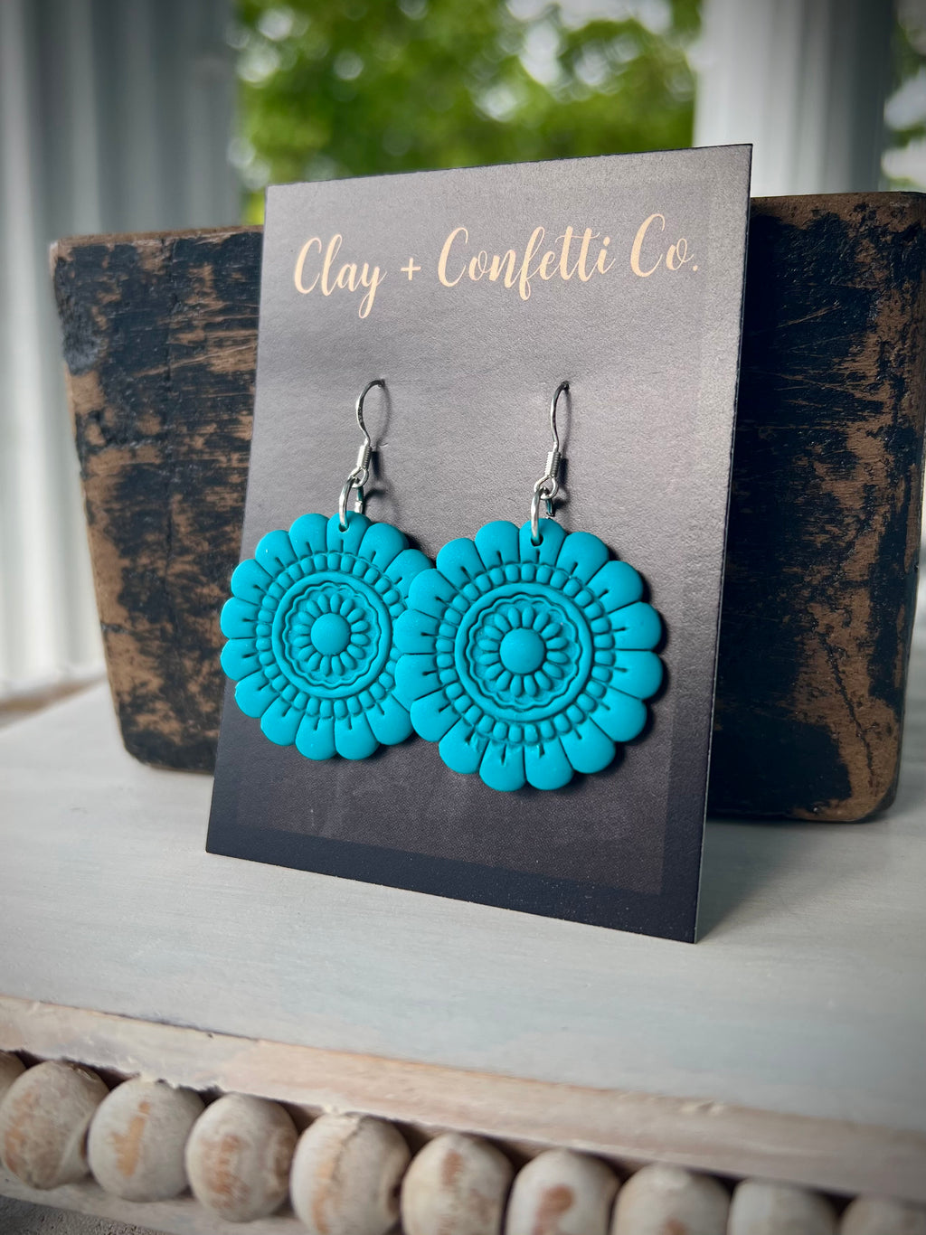 Summer Bright Blue medallion