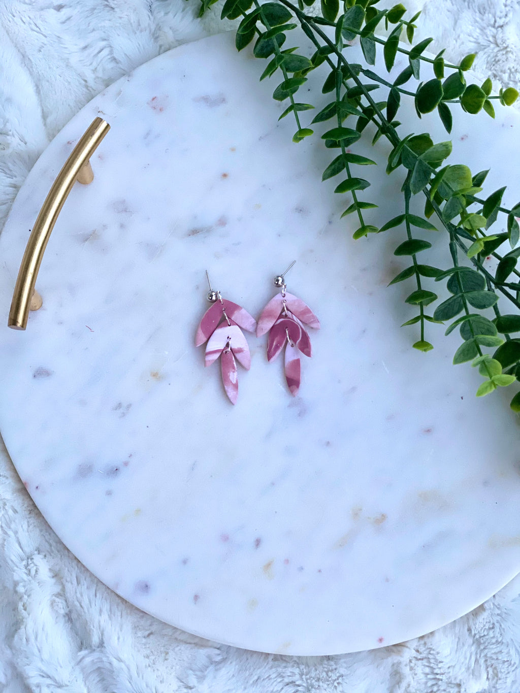 Dusty Pink & White 3 Piece Dangle