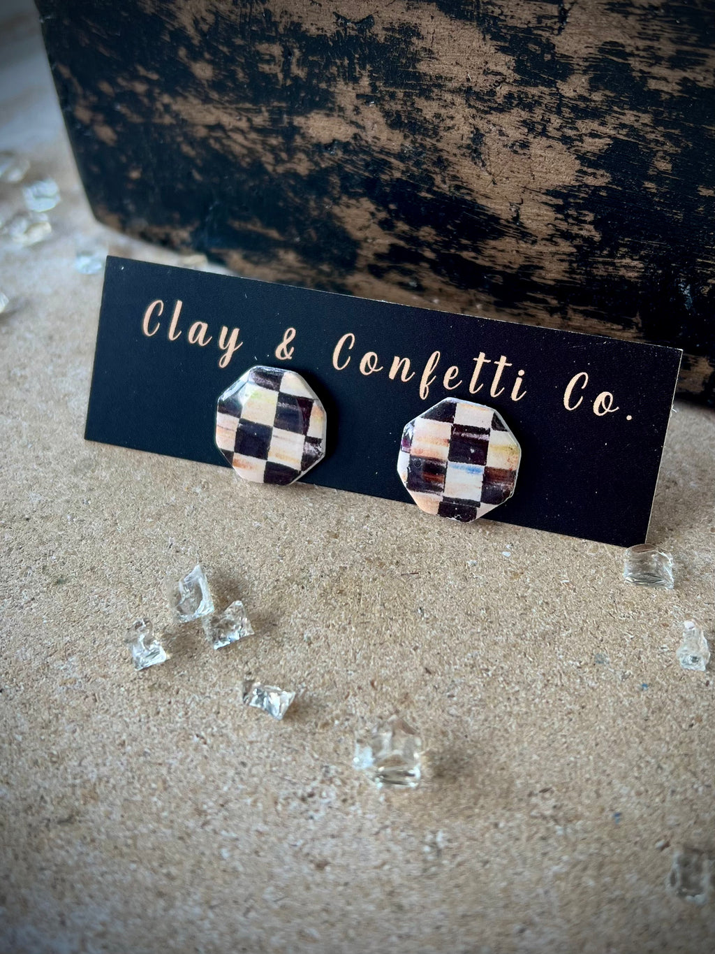 Queens Gambit Hexagon Stud