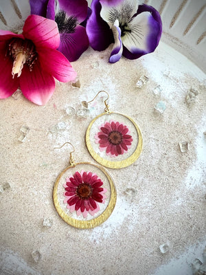 Double Layer Pink&Burgundy Daisy in Gold