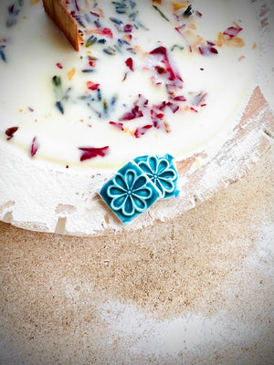 Teal tile stud 3