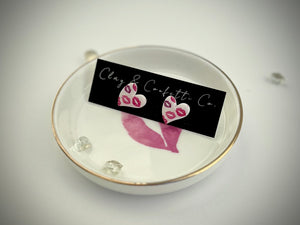 Smoochy lips heart stud