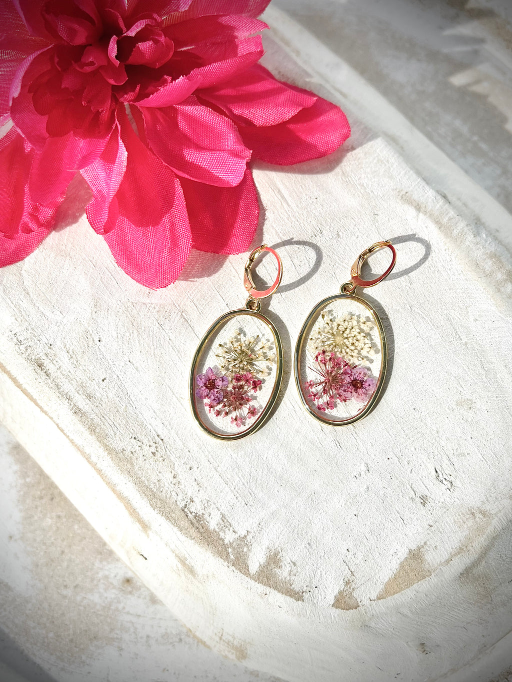 Royal Queen Anne’s Lace Drop