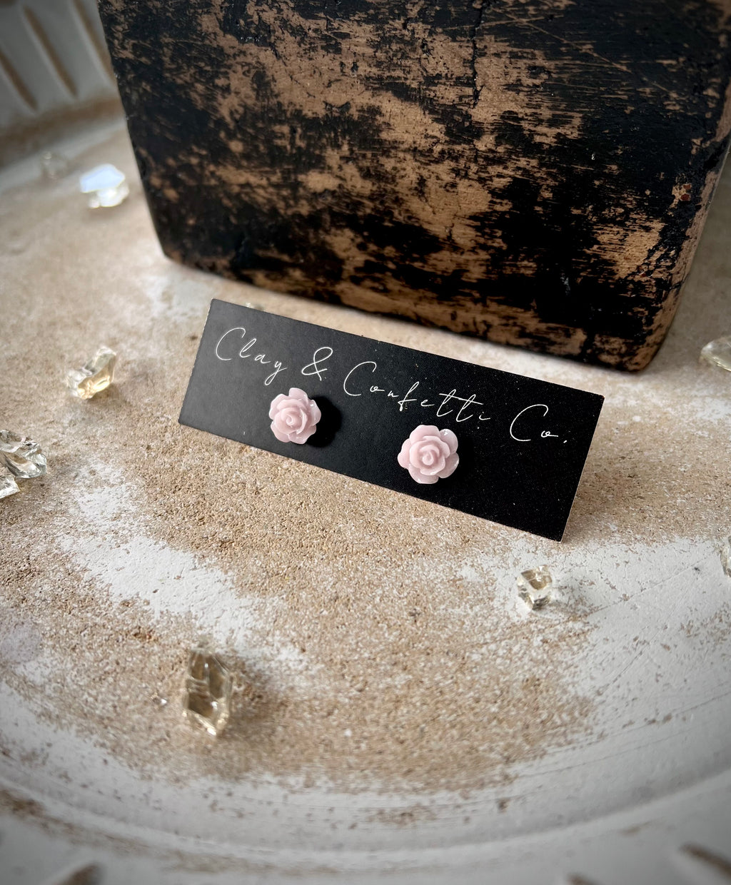 Small size dusty rose stud