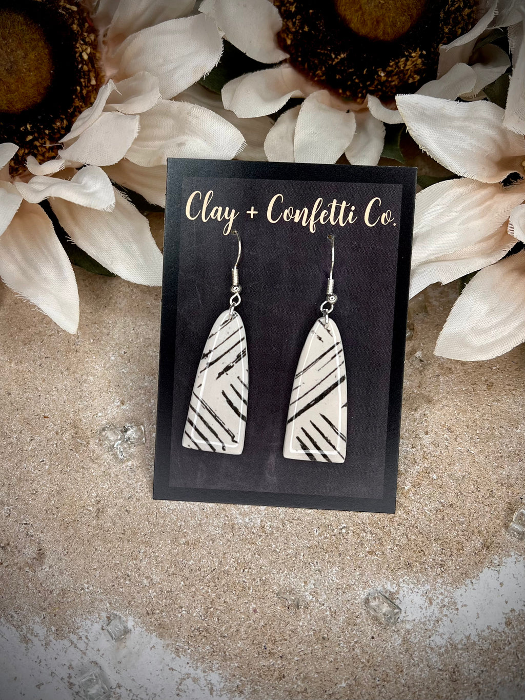 Arch marked Bullet Dangle