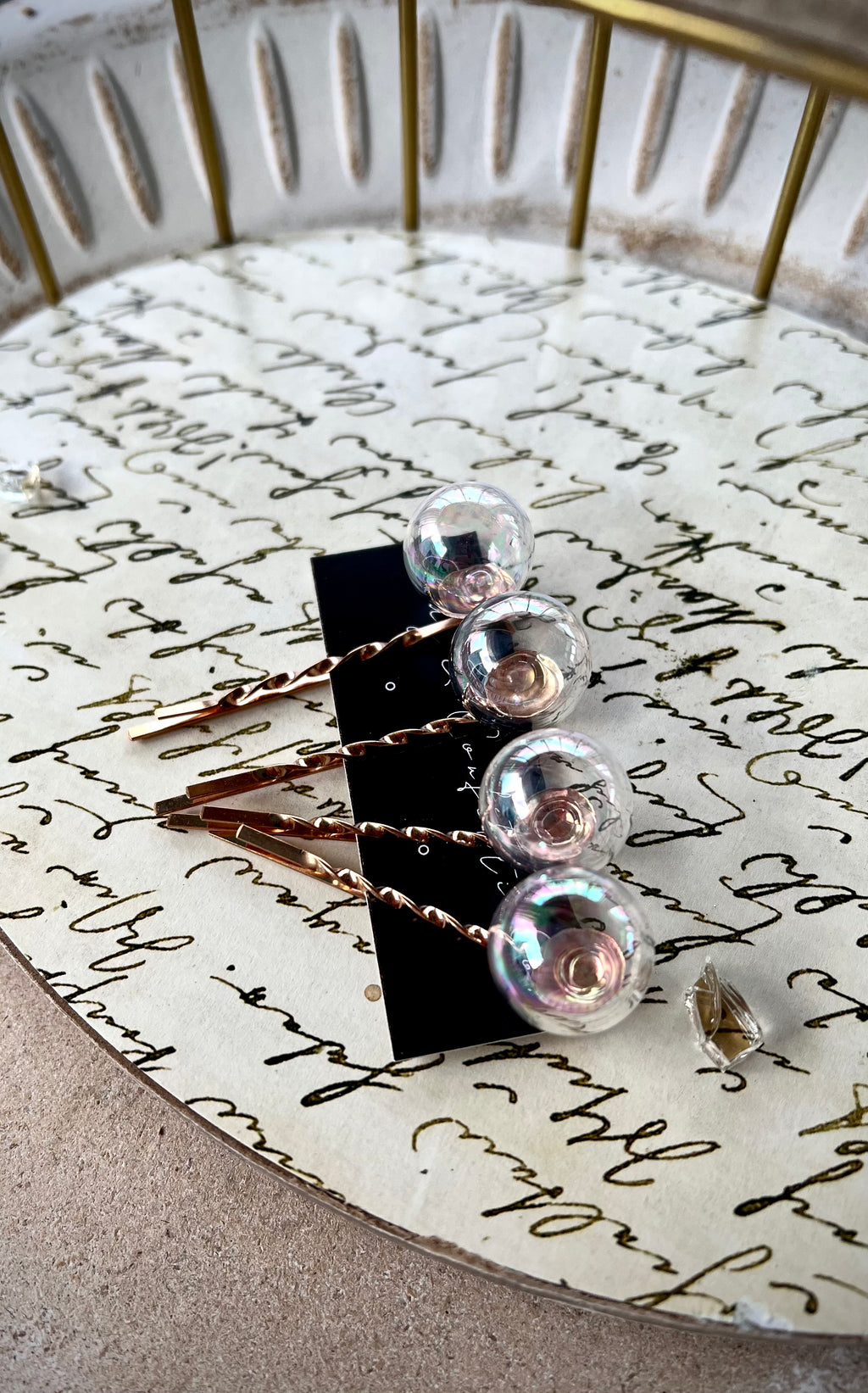 Bobby pin glass bubble