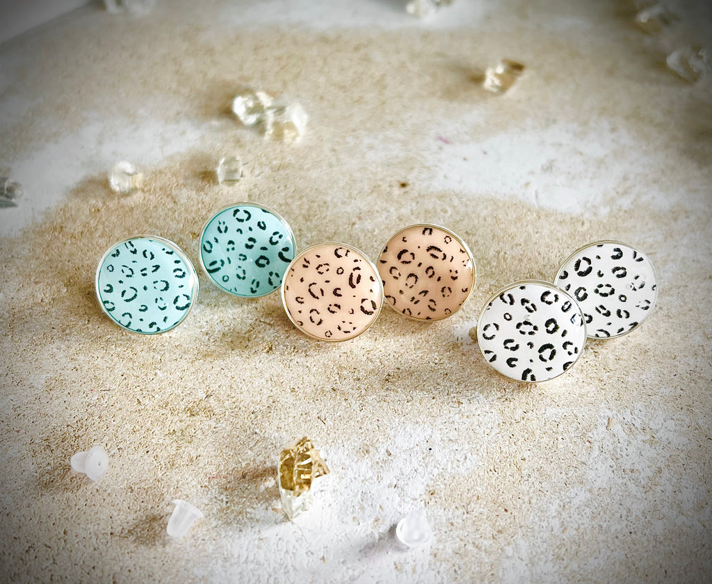 Silver individual leopard studs