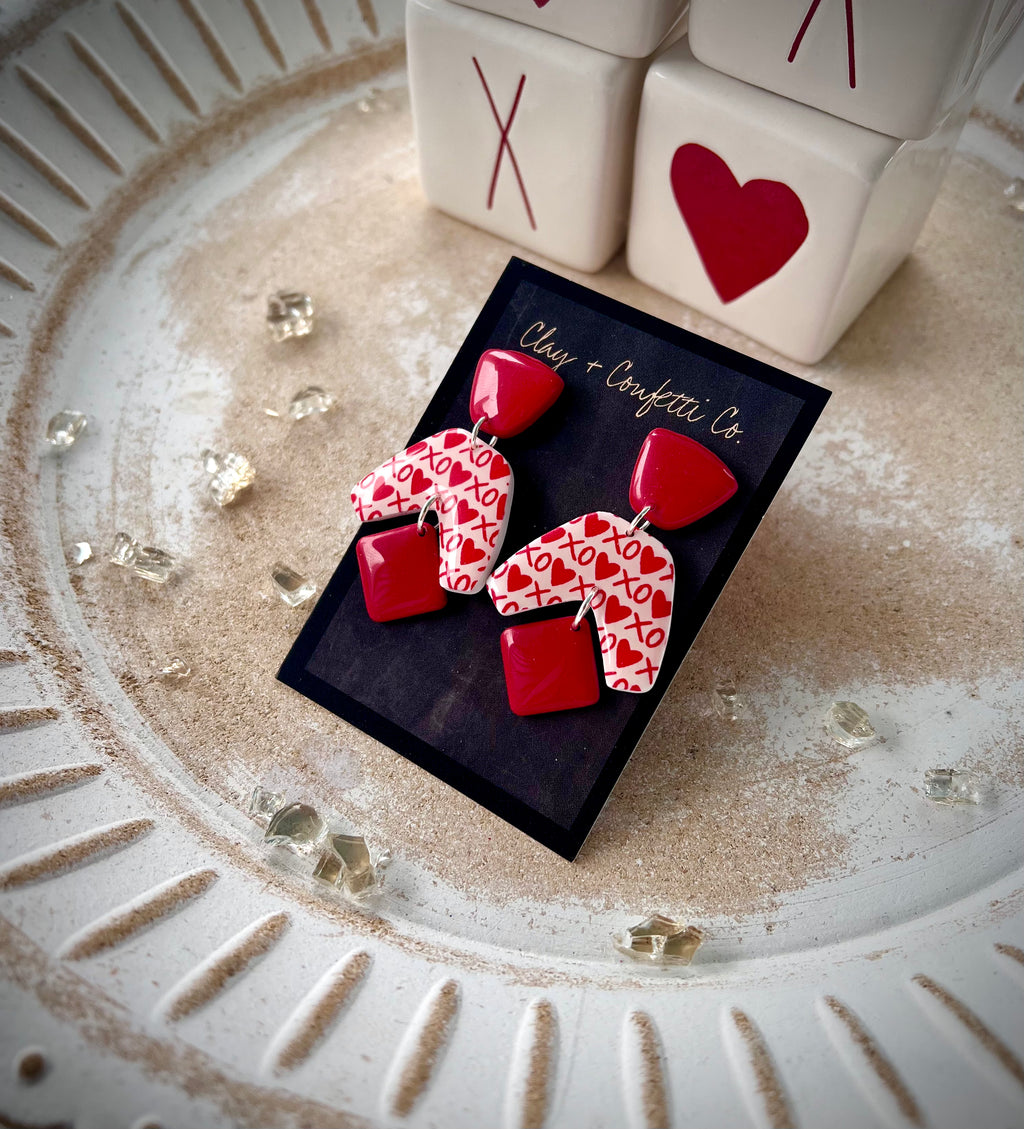 Xoxo pattern dangle