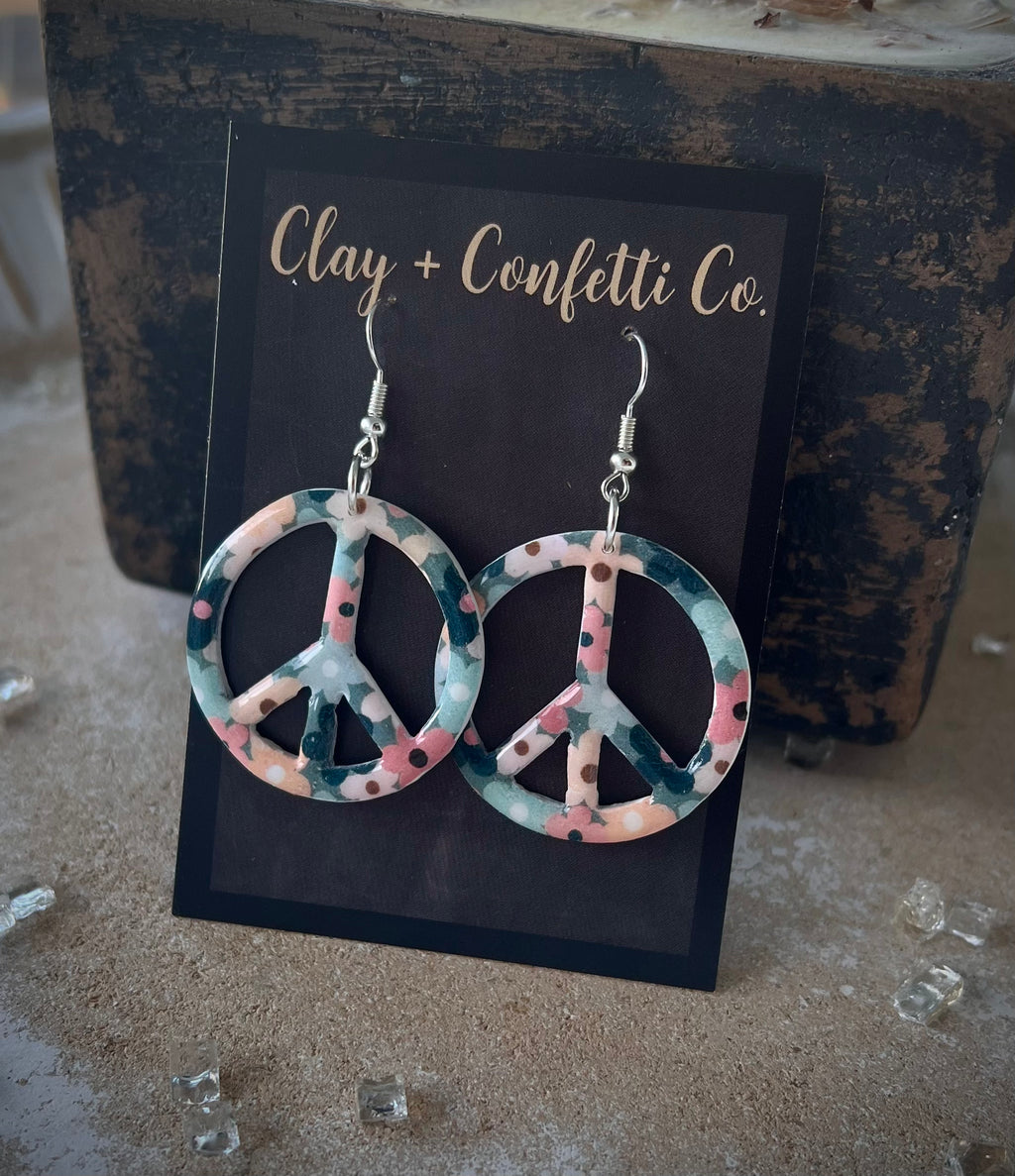 Boho Daisy Peace Dangle